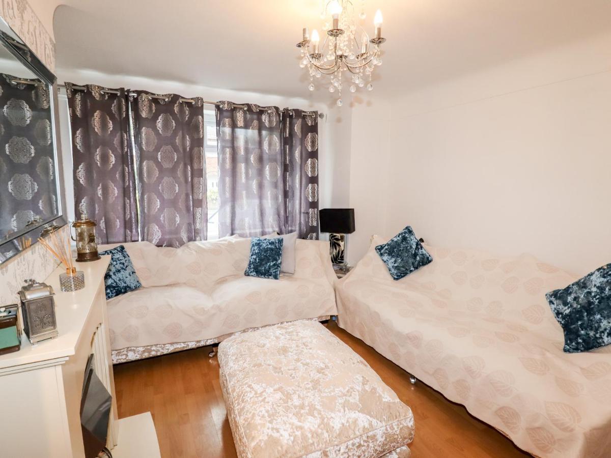 Вилла The Hawthorns Честер Экстерьер фото