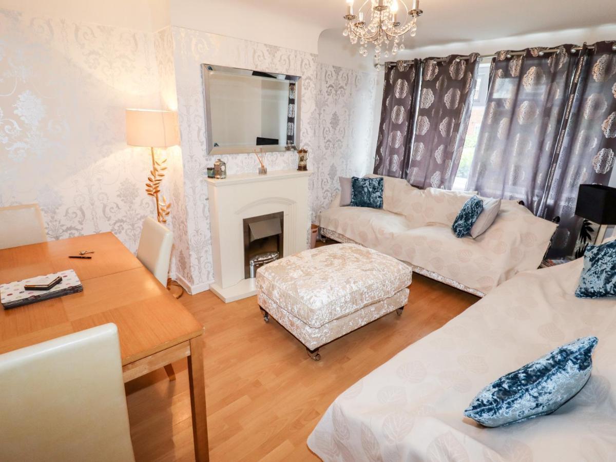 Вилла The Hawthorns Честер Экстерьер фото